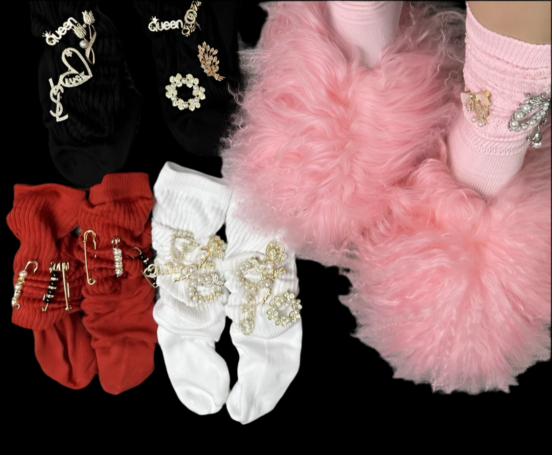 Slouch Socks With Charms - Luxa Rova