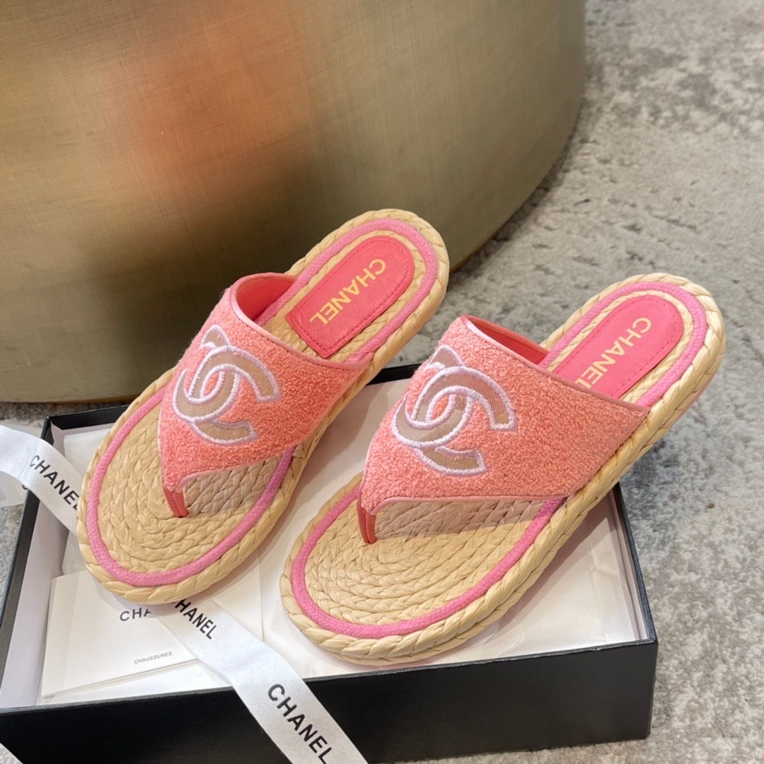 Tweed CC Thong Light Pink/Peach Sandals