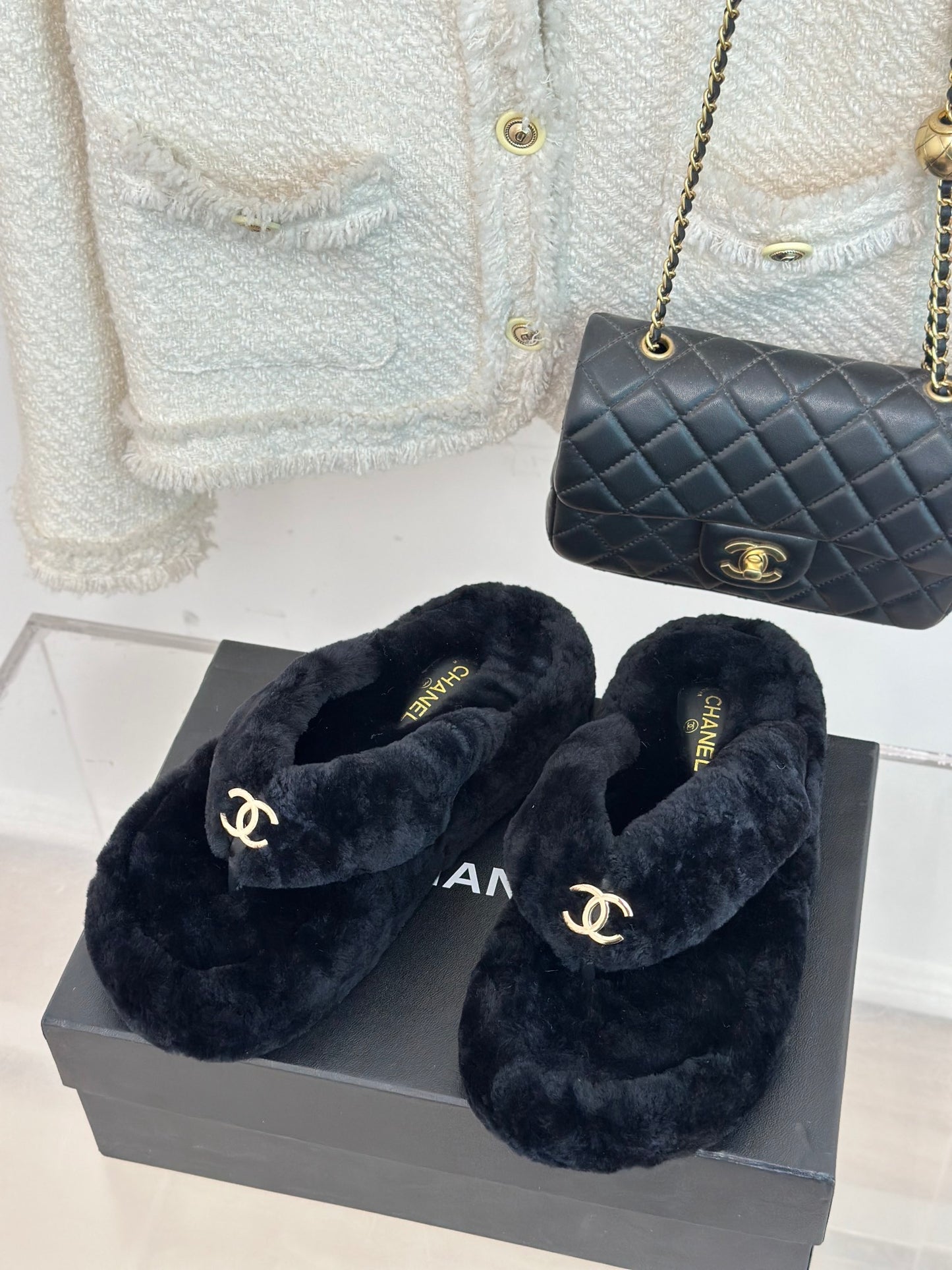 CC FUR SANDALS