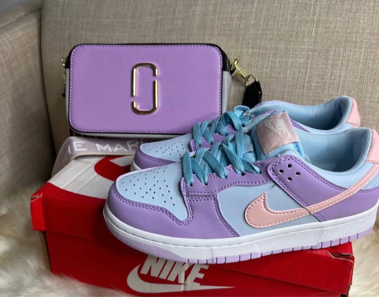 MARC JACOBS PURSE x NIKE SNEAKER PURPLE SET