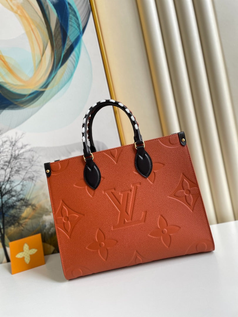 LV Wild At Heart On the go tote BROWN