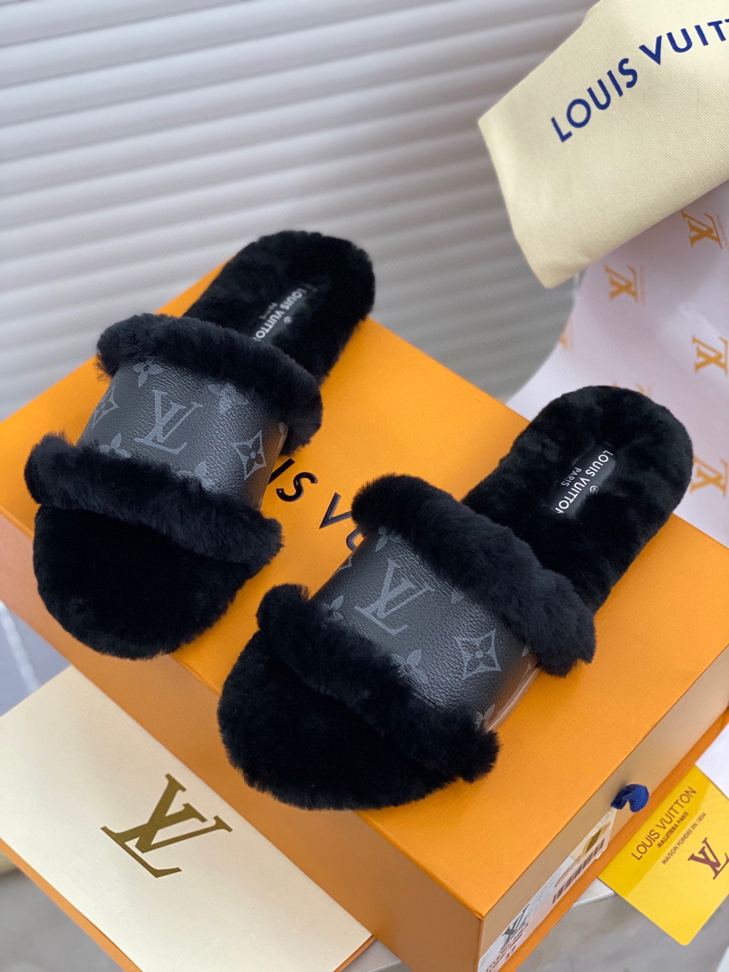 LV FUR SANDALS