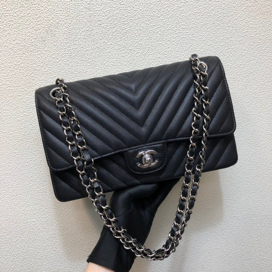 CHANEL CHEVRON BLACK FLAP BAG