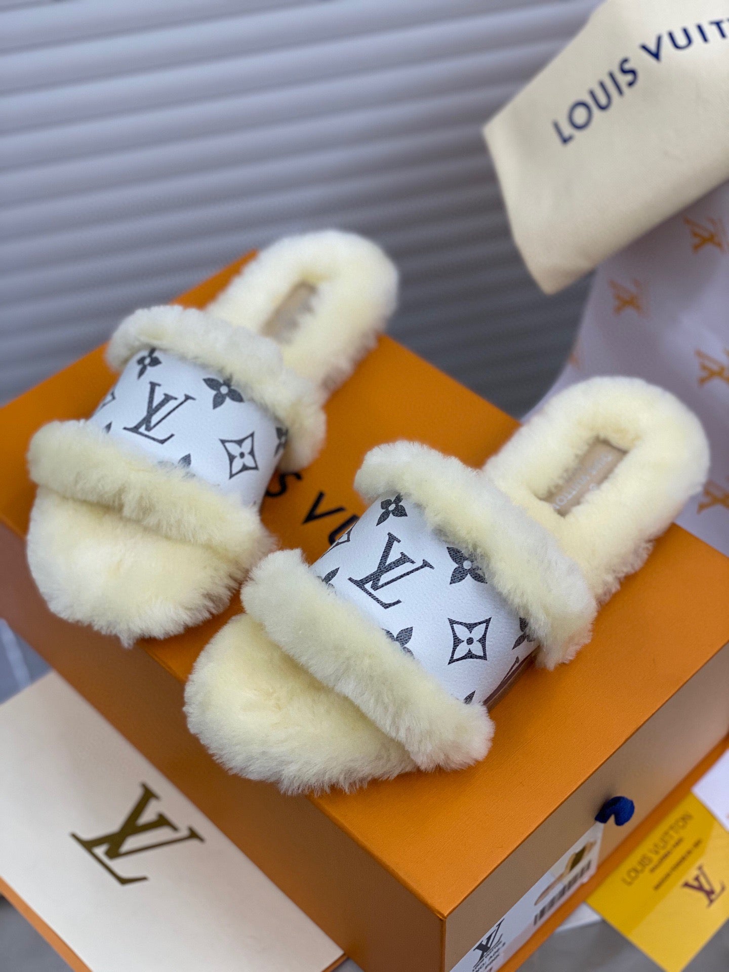 LV FUR SANDALS